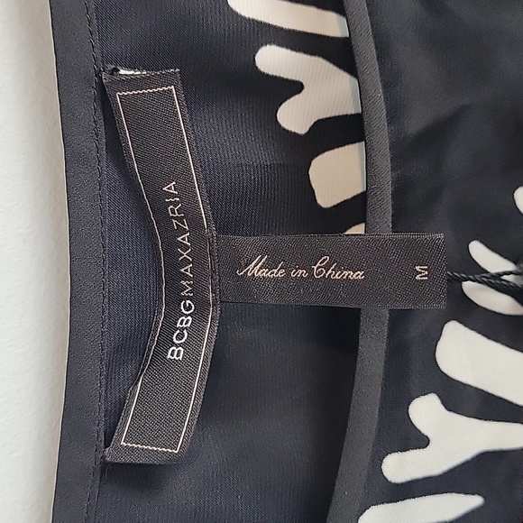 BCBGMAXAZRIA cropped cold shoulder blouse - Picture 7 of 9